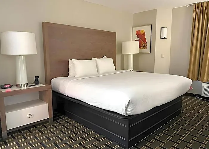 Hotel Sleep & North 2*
