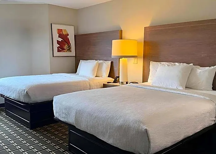 Sleep & North 2* Peoria